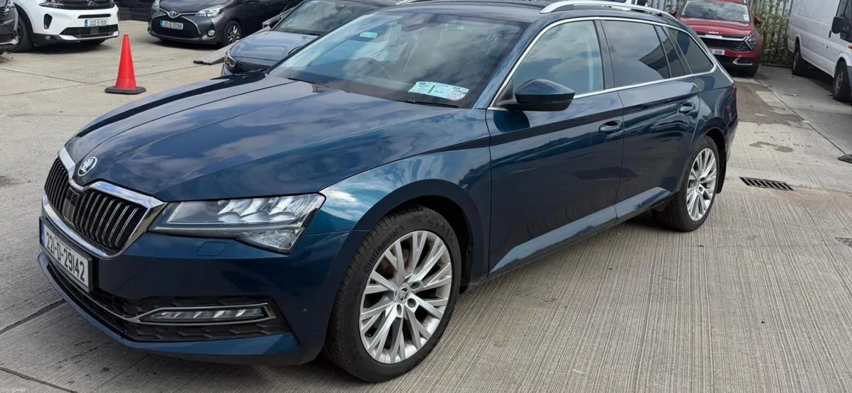 Skoda Superb 2022 D DSG FULL SERVICE HISTORY ! - Image 6