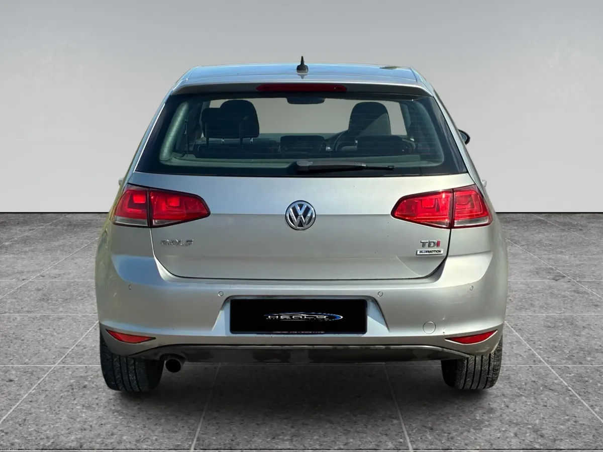 VOLKSWAGEN GOLF 1.6 TDI MATCH EDITION BLUEMOTION - Image 6