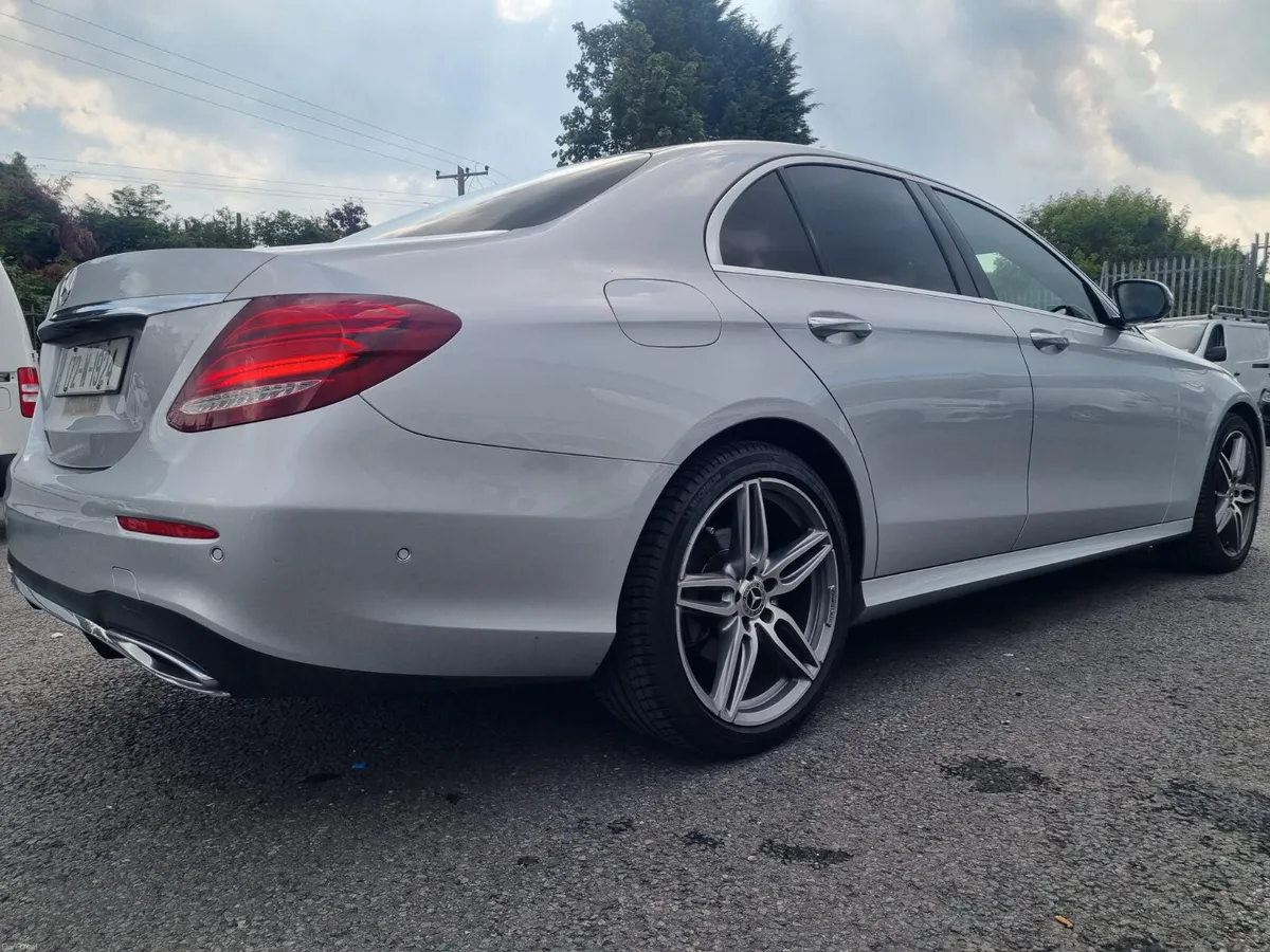 Mercedes-Benz E-Class 2017 - Image 4