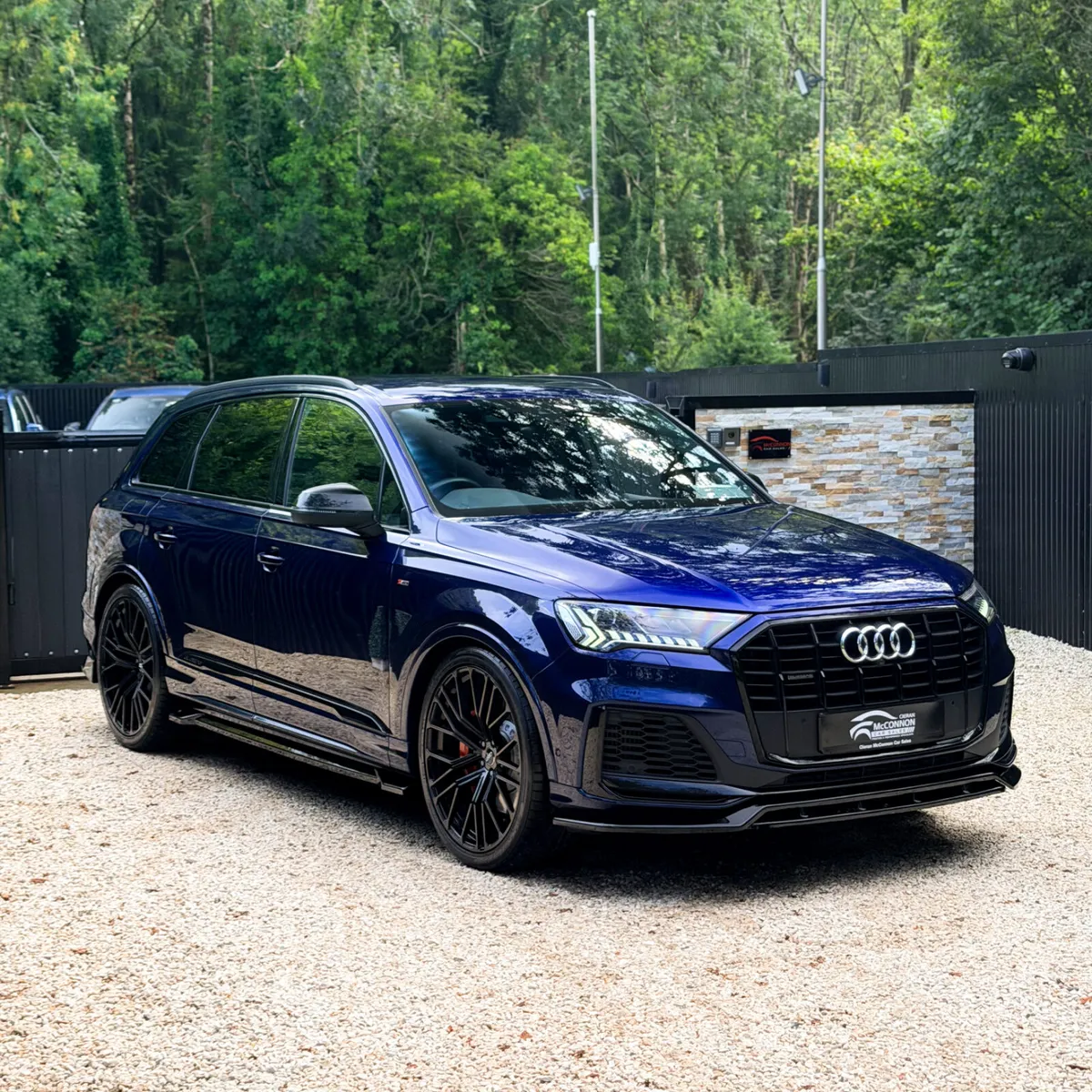 2022 (221) Audi Q7 S Line Black Edition 55 TFSI e - Image 1
