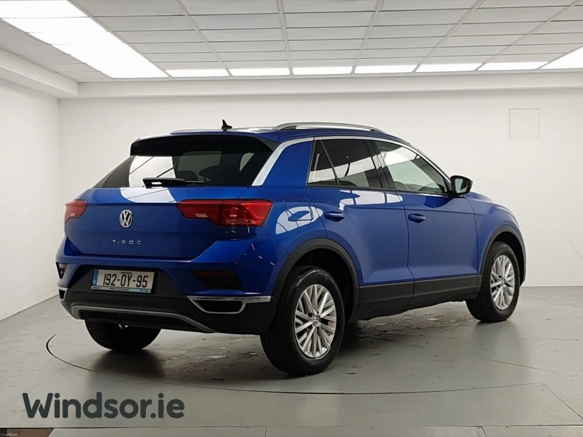 Volkswagen T-Roc 1.0 TSI 115bhp Design - Image 2