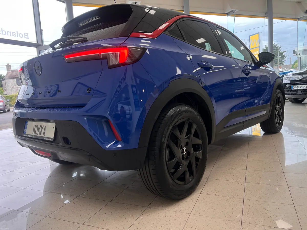 €23,950 2025 EV Top Sportsline Spec As New - Image 2