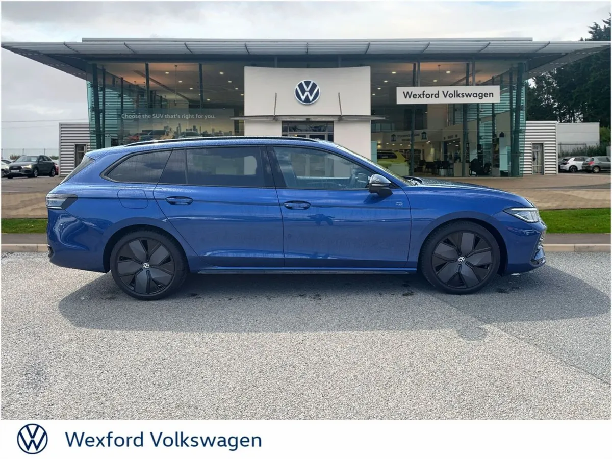Volkswagen Passat 2.0TDI DSG 150HP R-LINE - Image 4