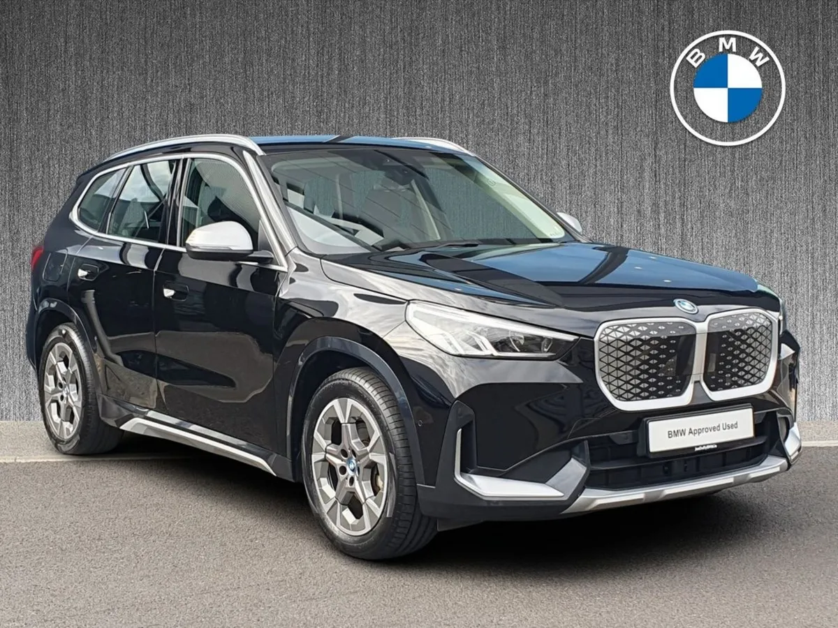 BMW iX1 eDrive20 xLine - Image 1