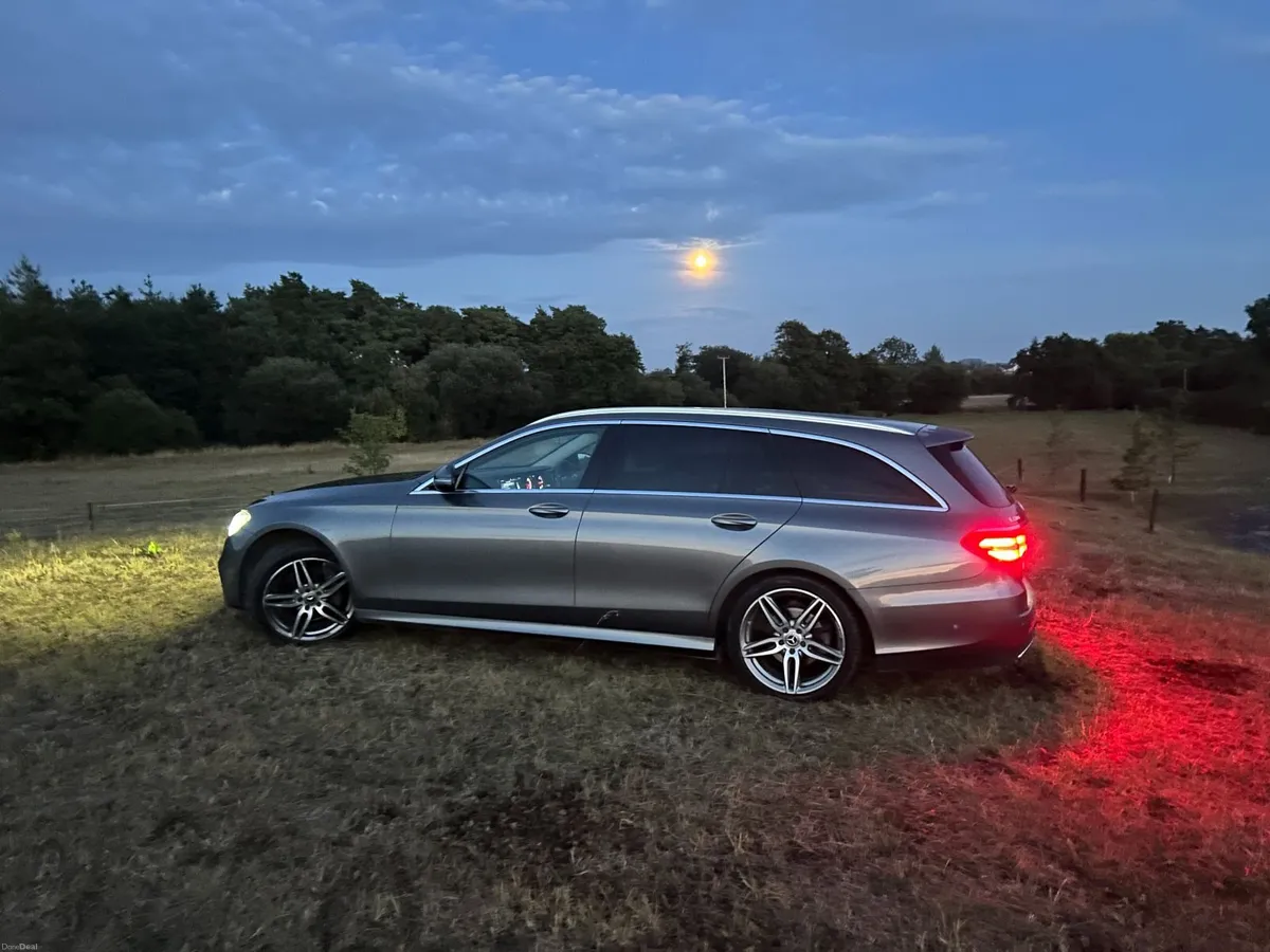 Mercedes-Benz E-Class 2018 - Image 1