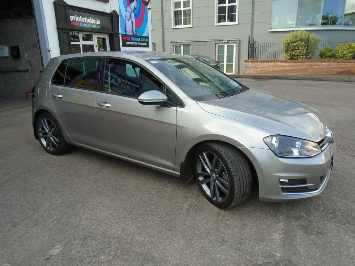 Volkswagen Golf 2017 Highline with Leather - Image 1