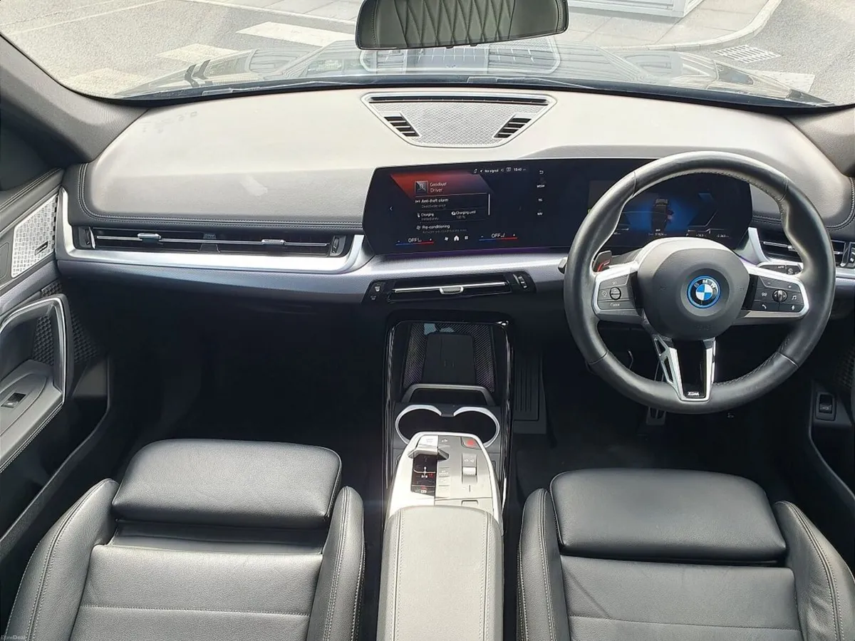 BMW iX1 xDrive30 M Sport - Image 4