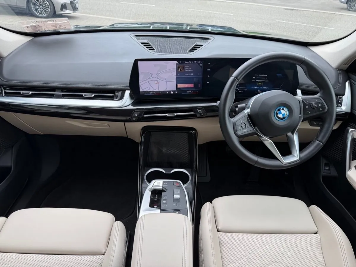 BMW X1 xDrive25e xLine - Image 5