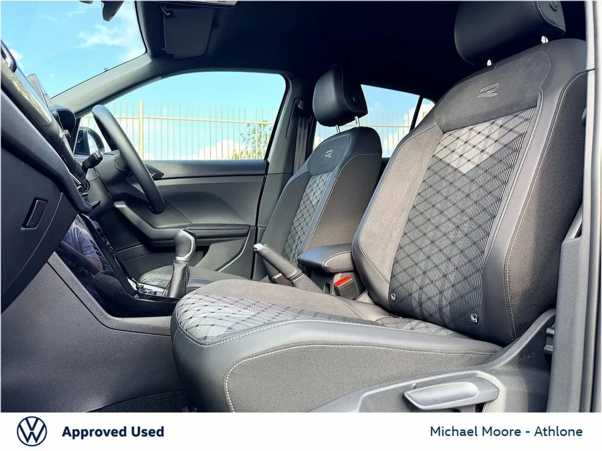 Volkswagen T-Cross T-CROSS R-Line 1.0 TSI M6F 116H - Image 3
