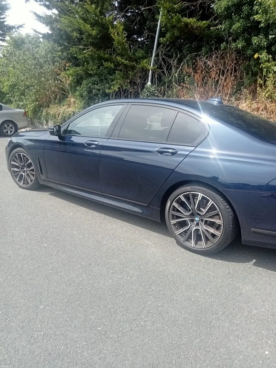2021 BMW 7 Series X-Drive M Sport - Image 4