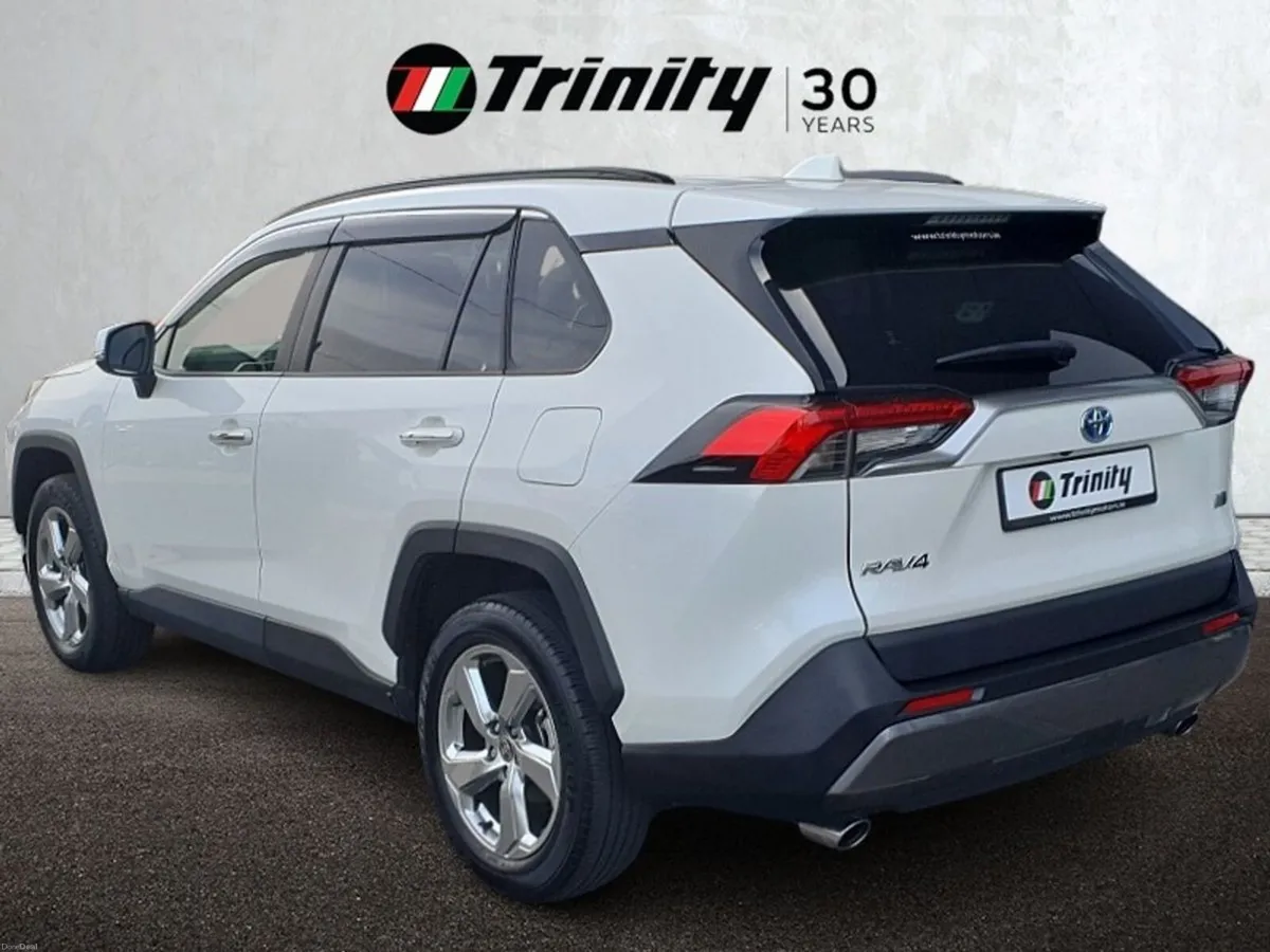 Toyota RAV4 ** HYBRID ** ONLY 49K KMS ** HIGH SPEC - Image 3