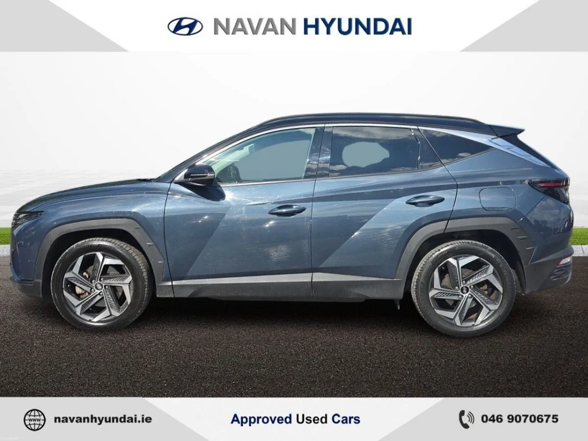 Hyundai Tucson 4WD Executive Plus PHEV Auto 2 Tone - Image 4