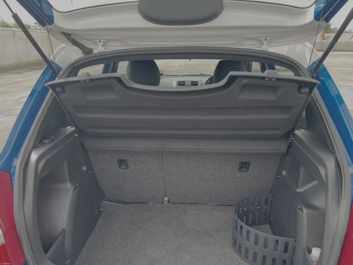 Skoda Fabia 2012 - Image 5