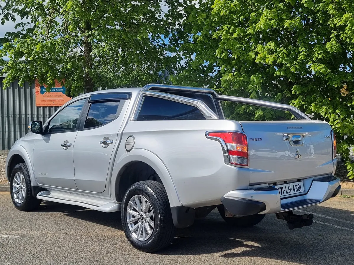 2017 MITSUBISHI L200 AUTOMATIC €16,999 - Image 1