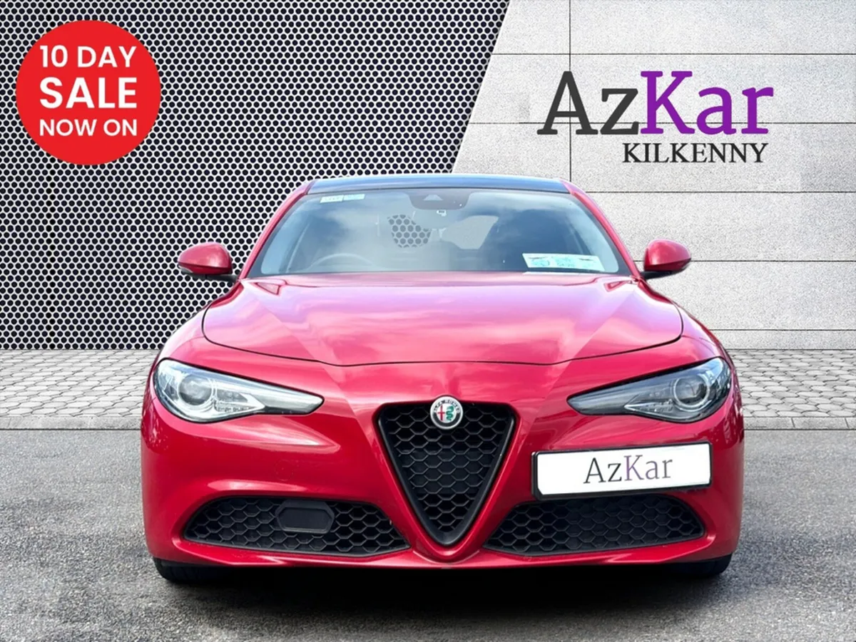 Alfa Romeo Giulia 2018 SUPERSPORT 2.2 150 BHP AUTO - Image 2