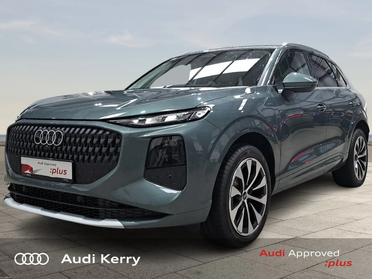 Audi Q3 E-HYBRID 270BHP SE AUTOMATIC - Image 3