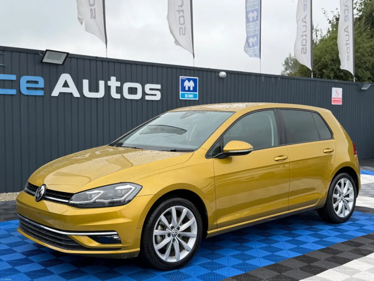 Volkswagen Golf COMFORTLINE - 1.2L PETROL - AUTO - - Image 3