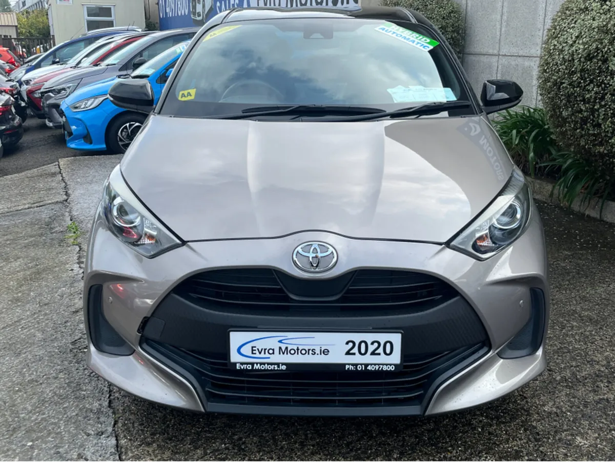 Toyota Yaris G HYBRID AUTOMATIC 1.5 PETROL //REVER - Image 2