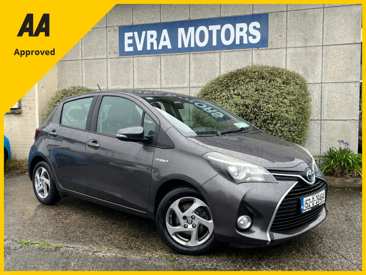 Toyota Yaris ICON HYBRID AUTOMATIC 1.5 PETROL //RE - Image 2