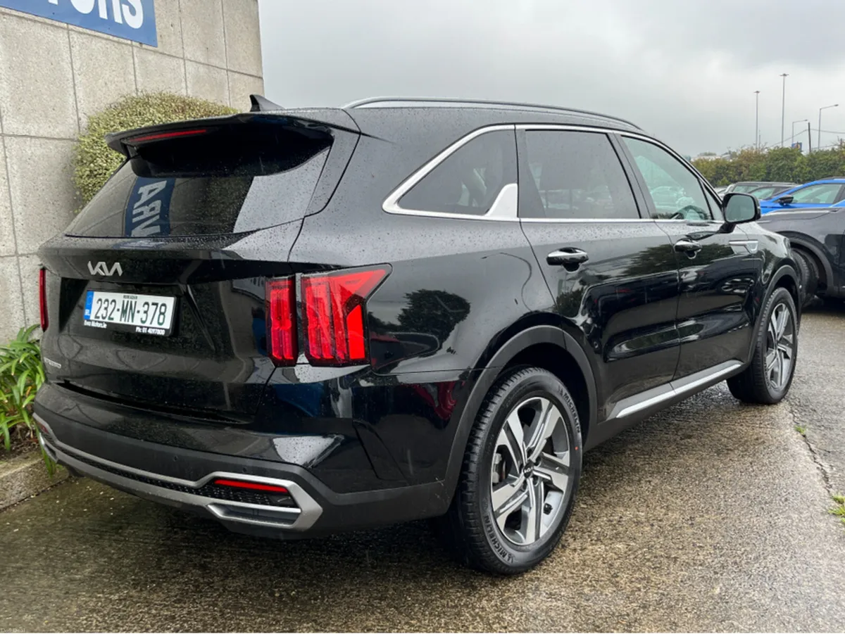 Kia Sorento 7 SEATER AUTOMATIC 2.2 DIESEL //MASSIV - Image 4