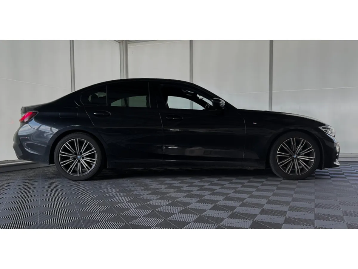 BMW 3-Series G20 M SPORT MHEV 4DR A - Image 5