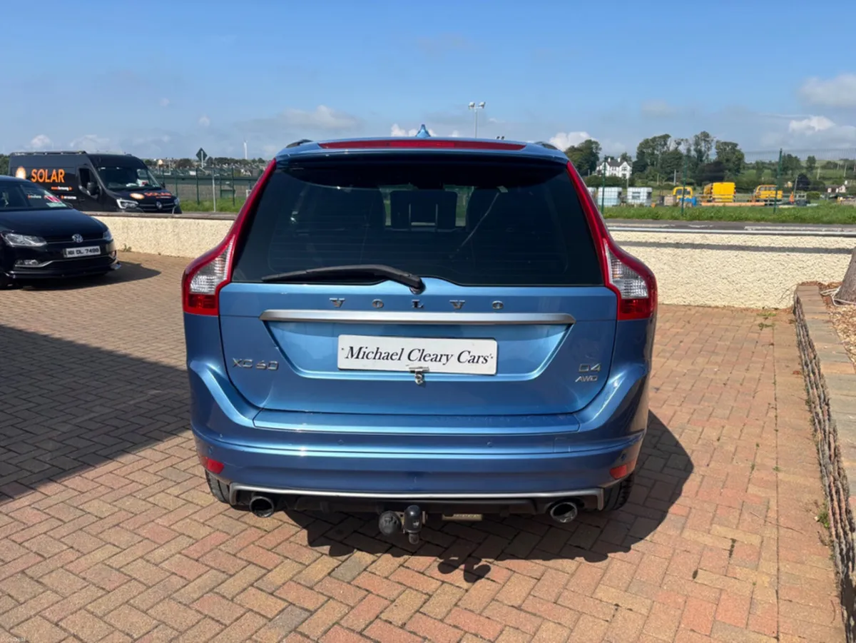 Volvo XC60 2.4D D4 R-DESIGN LUXURY NAV AWD RDSIGN - Image 5