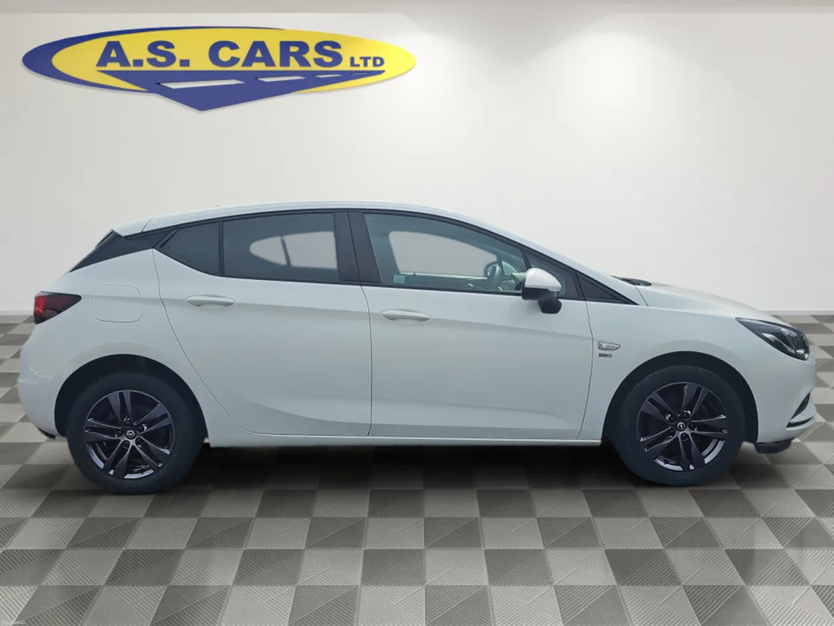 Opel Astra 1.6 CDTI 5DR SPECIAL EDITION ** IRISH C - Image 3