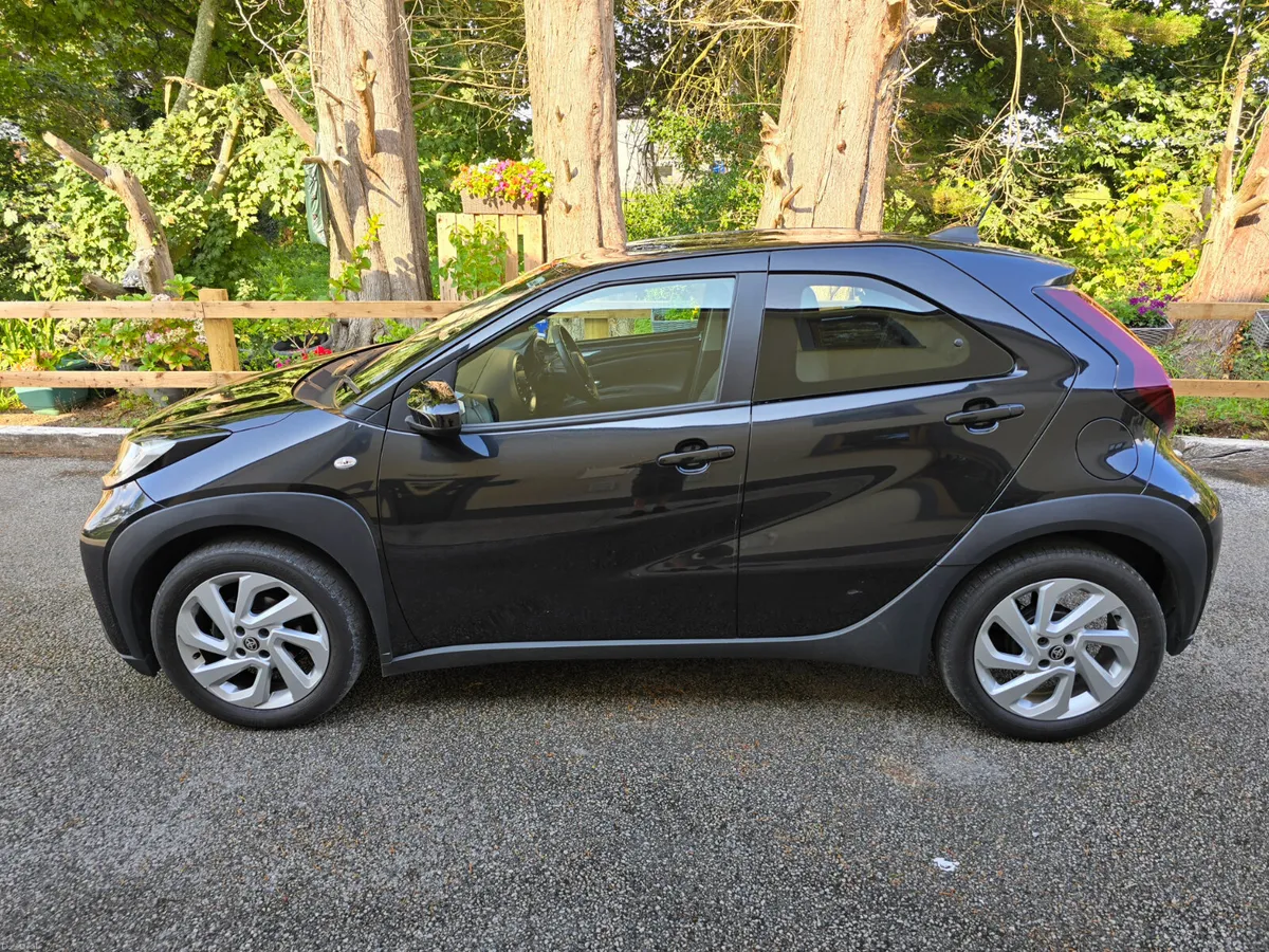 2023 Toyota Aygo X 1.0 Petrol - Image 6