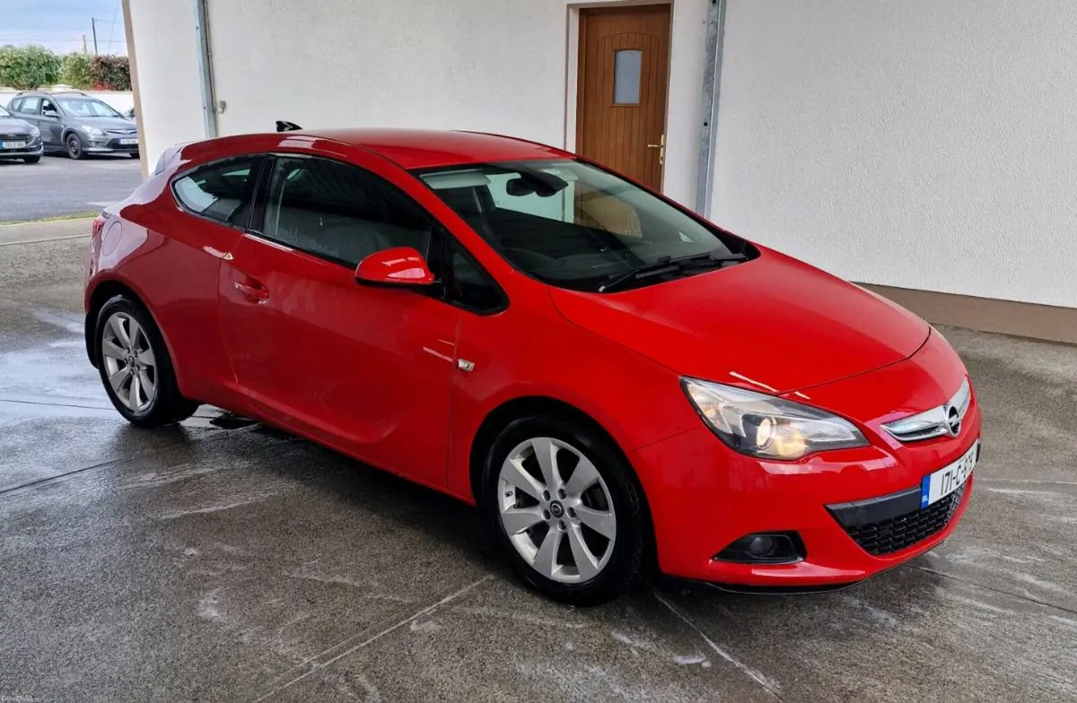 Opel astra GTC SRI 1.6 Diesel - Image 2