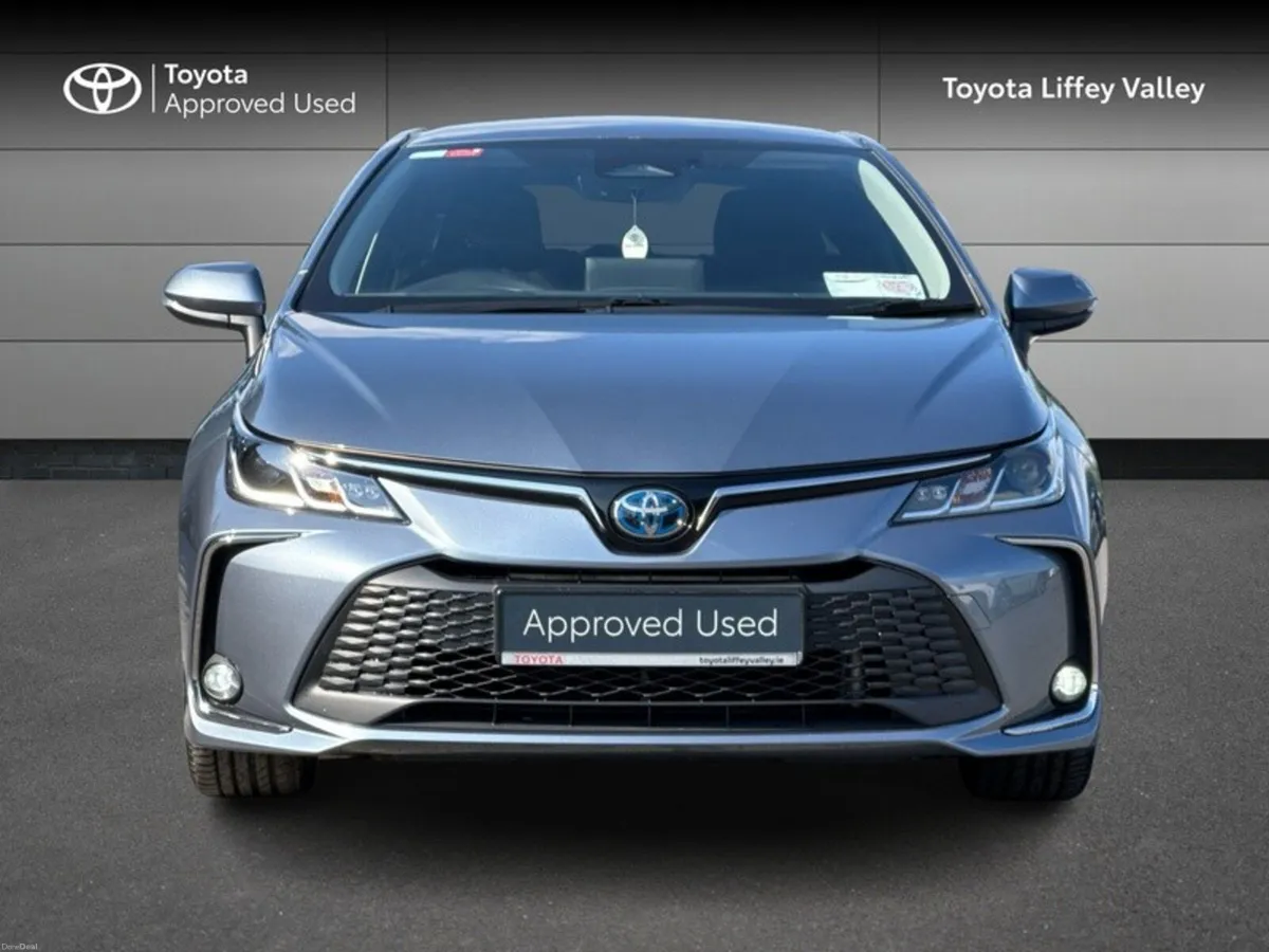 Toyota Corolla COROLLA LUNA SPORT SALOON - Image 5