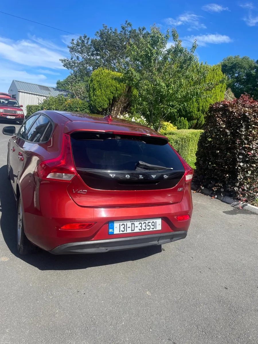 Volvo V40 2013 - Image 3