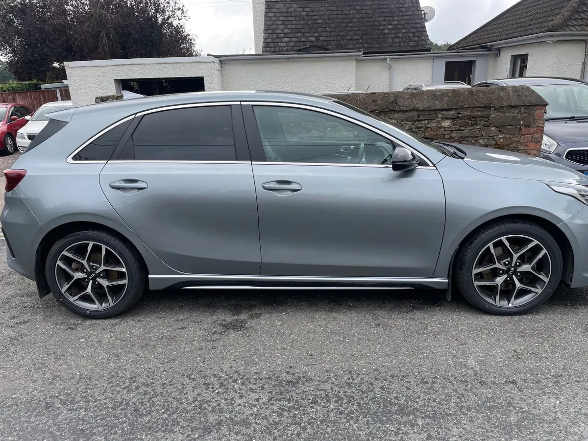 Kia Ceed 1.6 Diesel GT Line 2021 - Image 3
