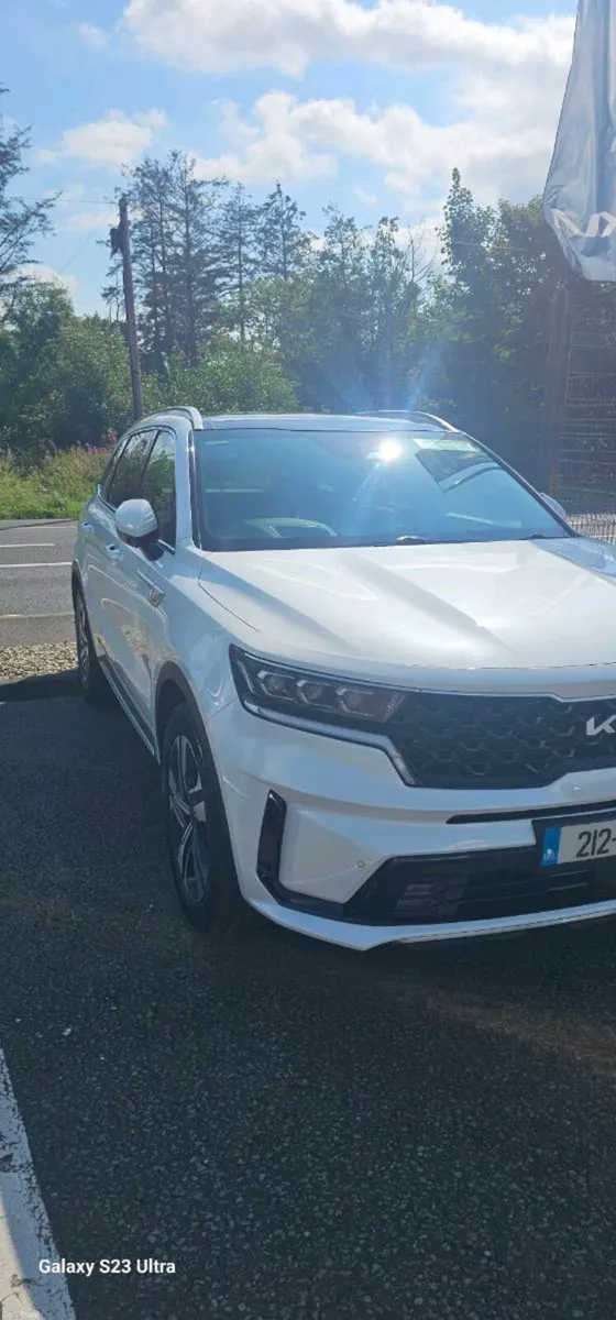 Kia Sorento K4 PHEV - UK Ex Demo - top spec - Image 2