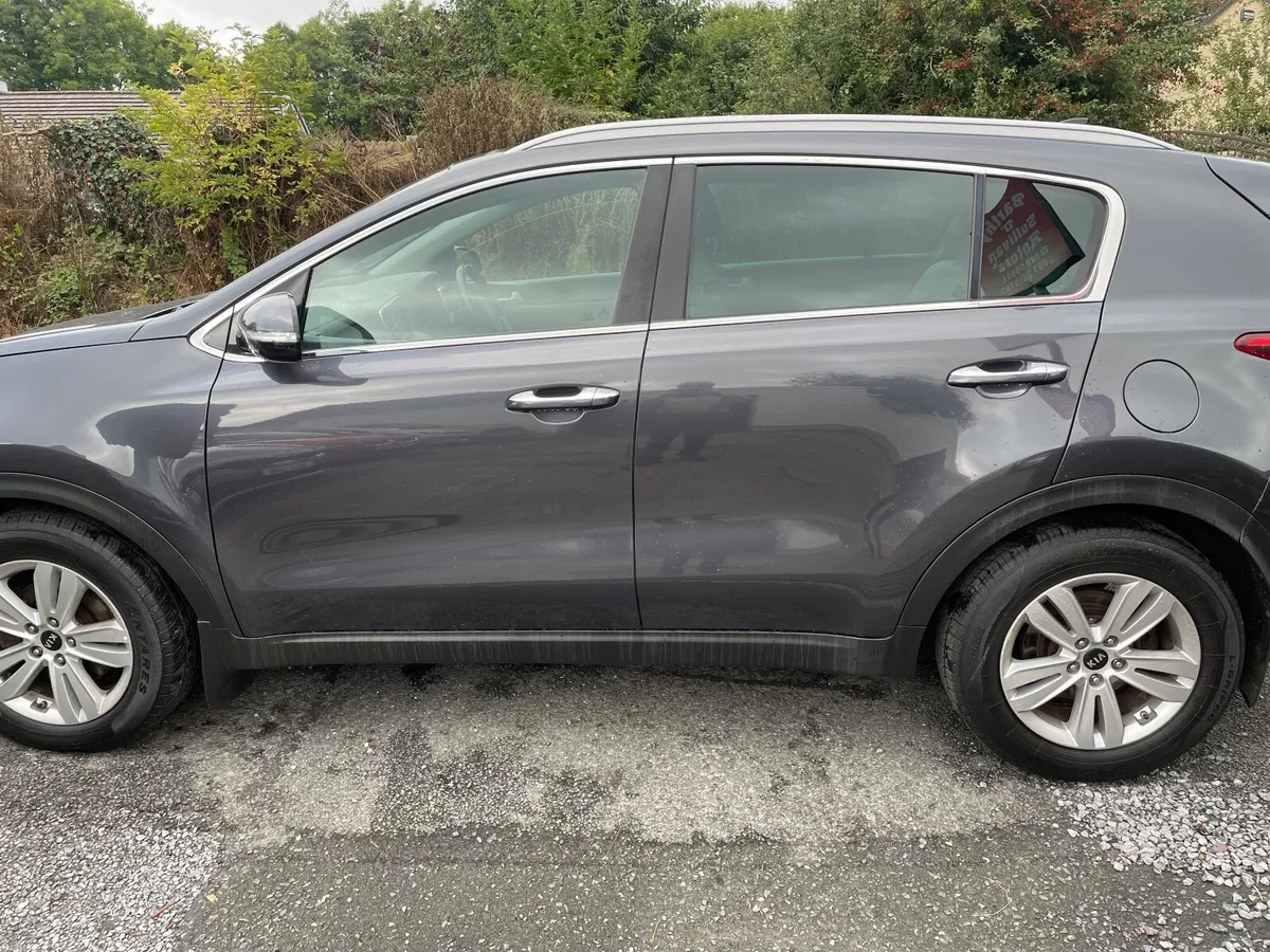 Kia Sportage Automatic 2017 - Image 6
