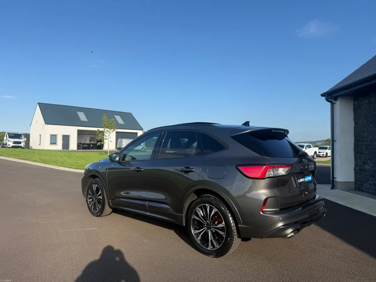 231 Ford Kuga ST Line X - Image 2