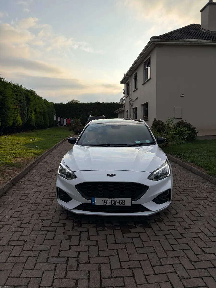 Ford Focus ST Line - Image 2