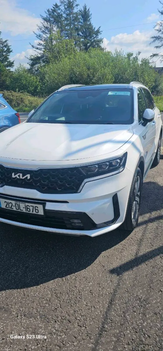 Kia Sorento K4 PHEV - UK Ex Demo - top spec - Image 1