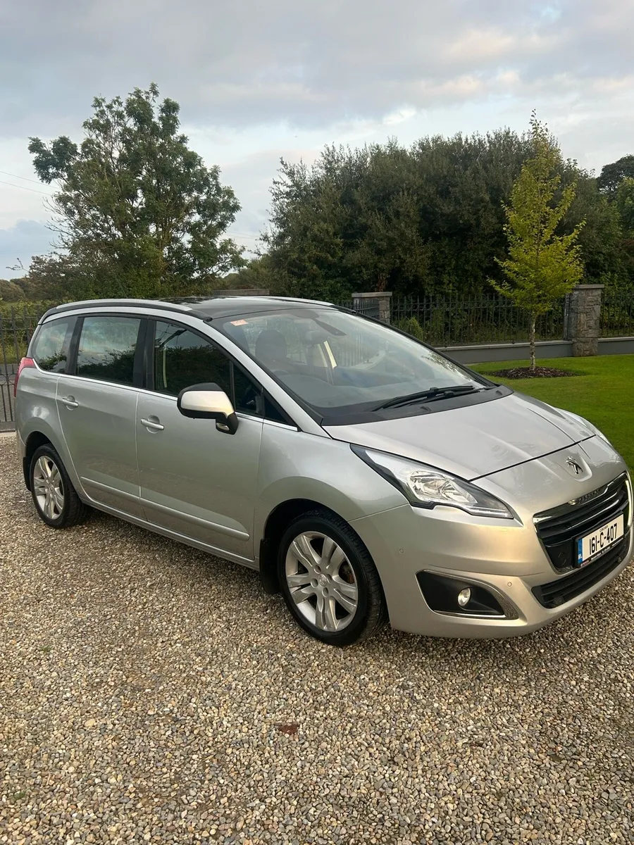 Peugeot 5008 7 seater diesel 2016 - Image 2