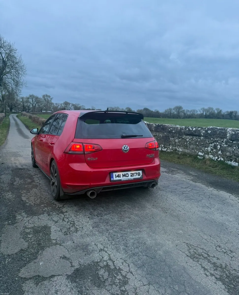 MK7 Volkswagen Golf GT Bluemotion 2.0 TDI 150 PS - Image 4