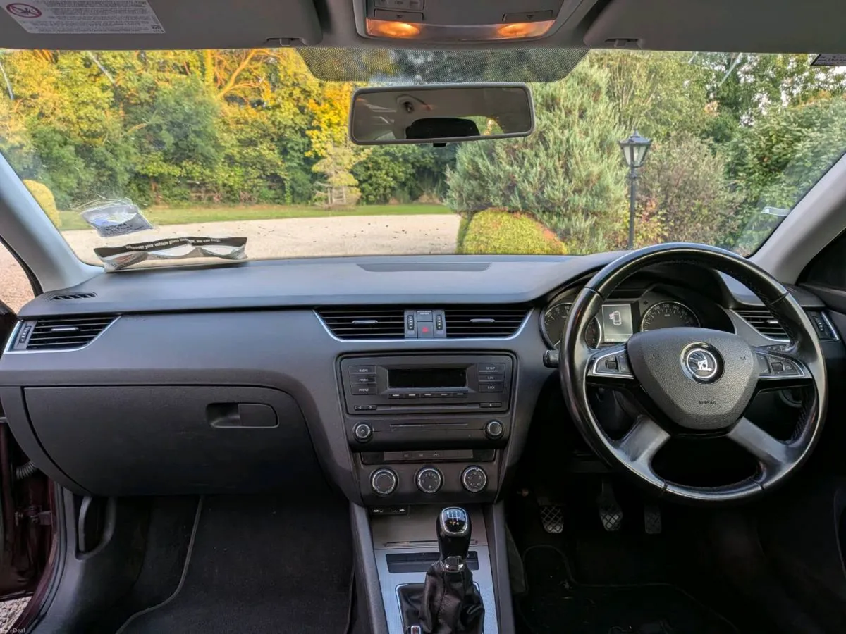 Skoda Octavia 1.6 TDI Estate - Image 6