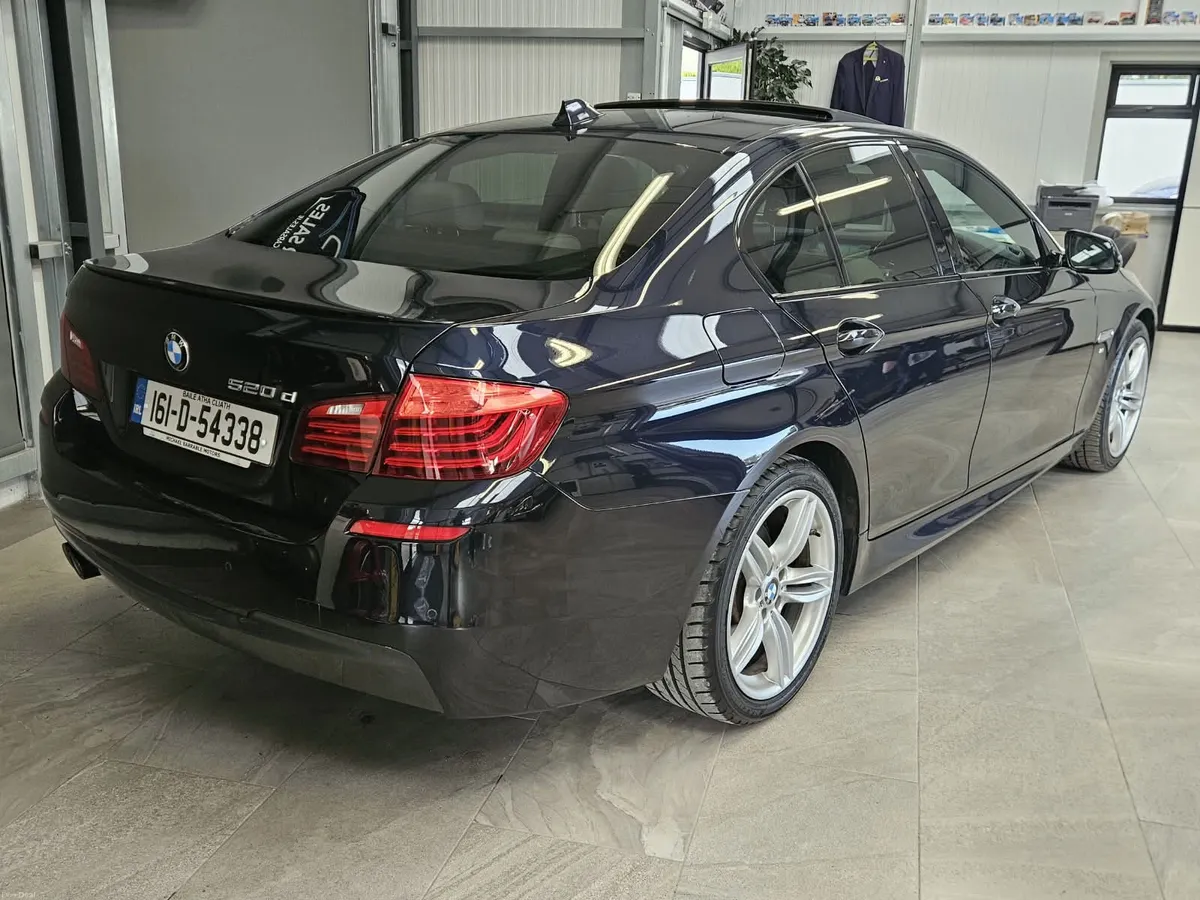16 BMW 520 SERIES M-SPORT - Image 3