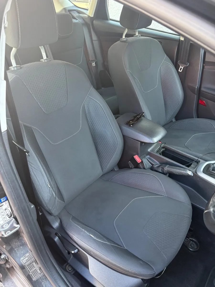 Ford Focus 2015 - Image 4