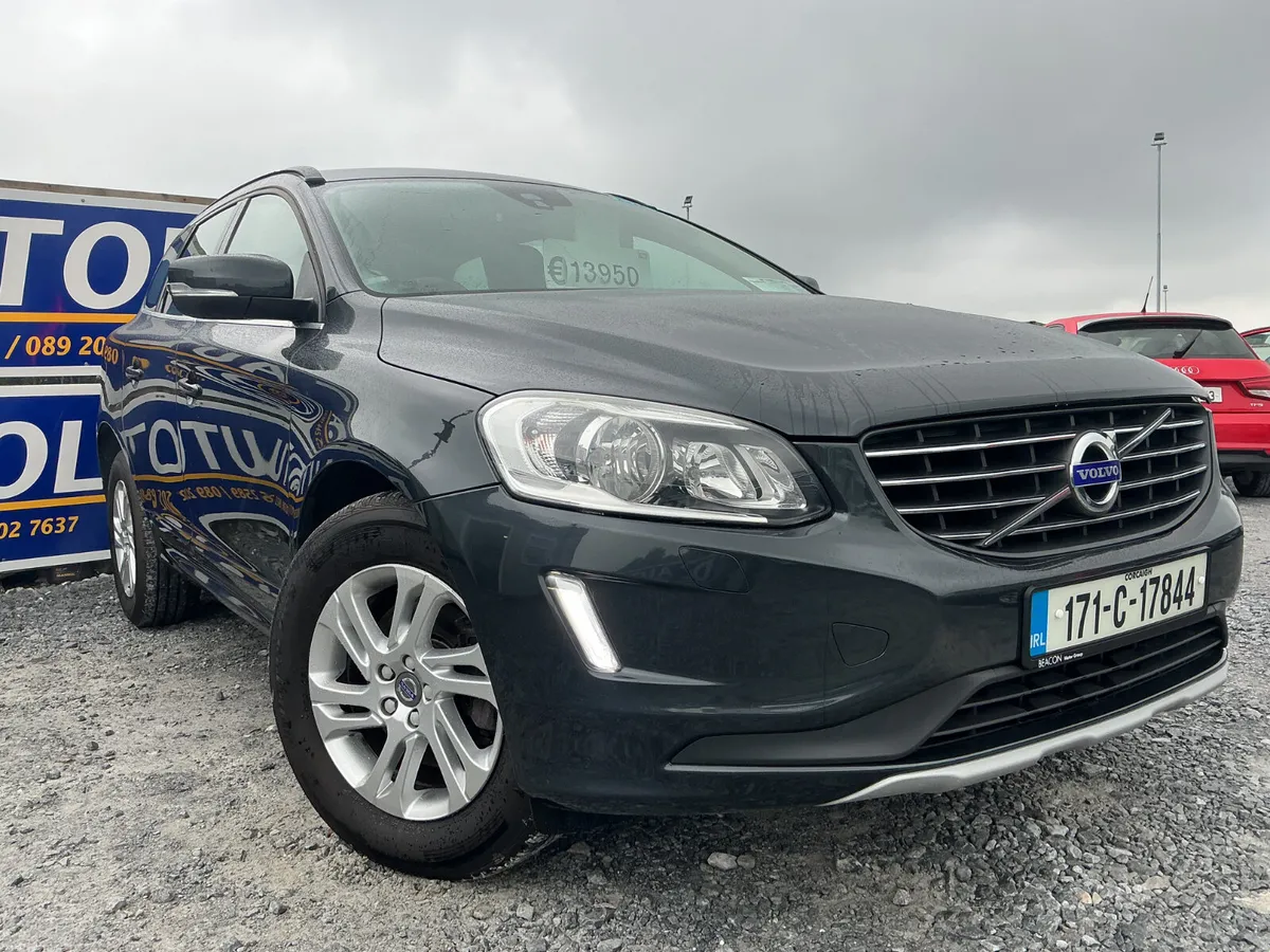 2017 XC60 2.0 DIESEL D4 LEATHER SAT NAV - Image 1