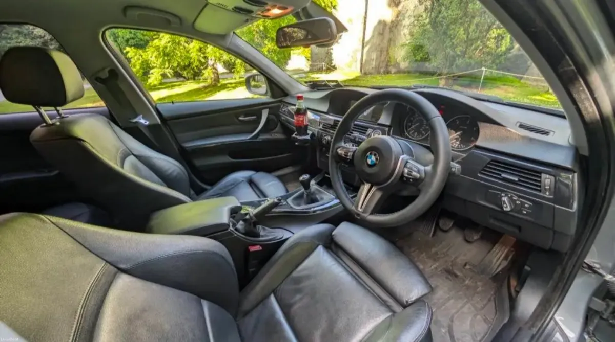 BMW Series 3 330d - Image 6