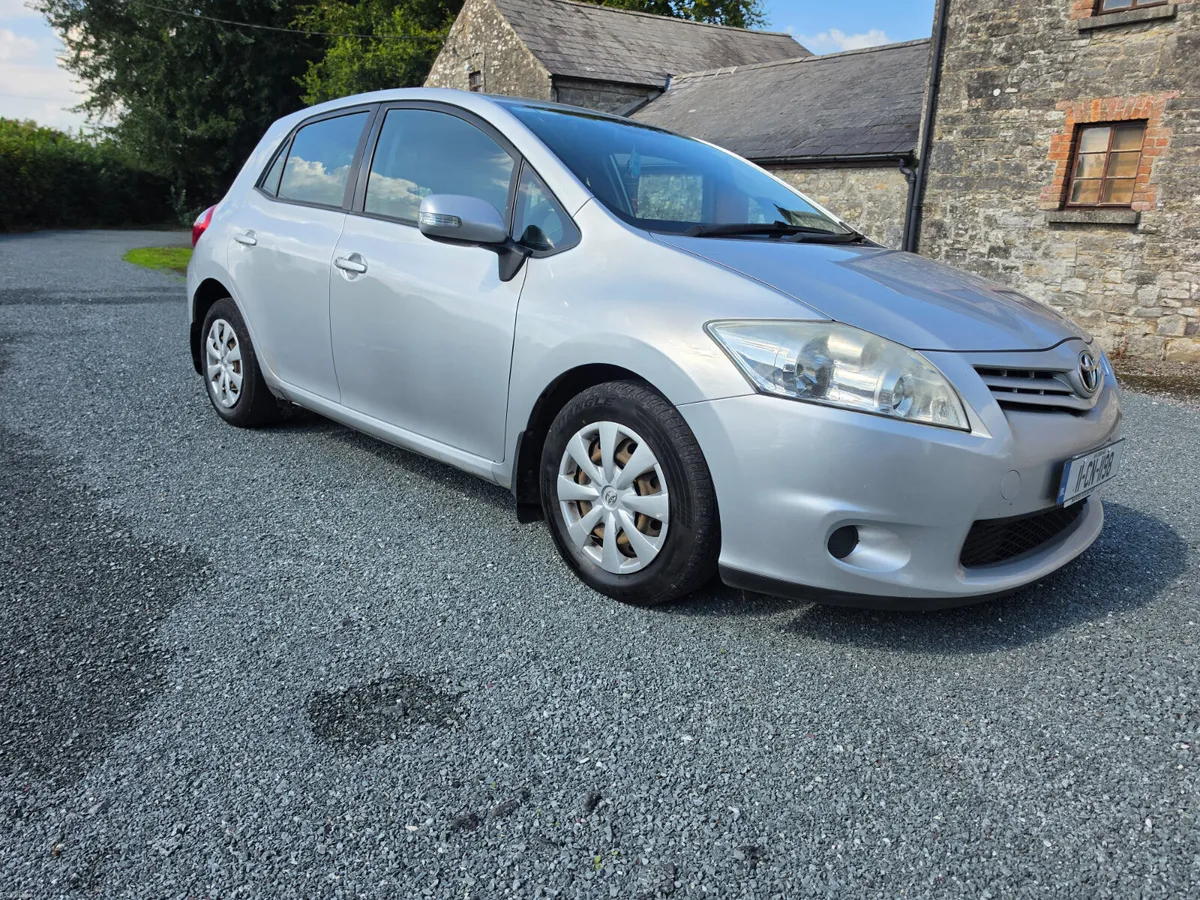 Toyota Auris 1.4 diesel ( NCT and TAX ) - Image 1