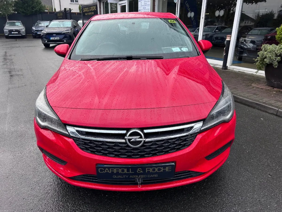 Opel Astra SC 1.0T 105PS S/S 5DR Immaculate Interi - Image 5