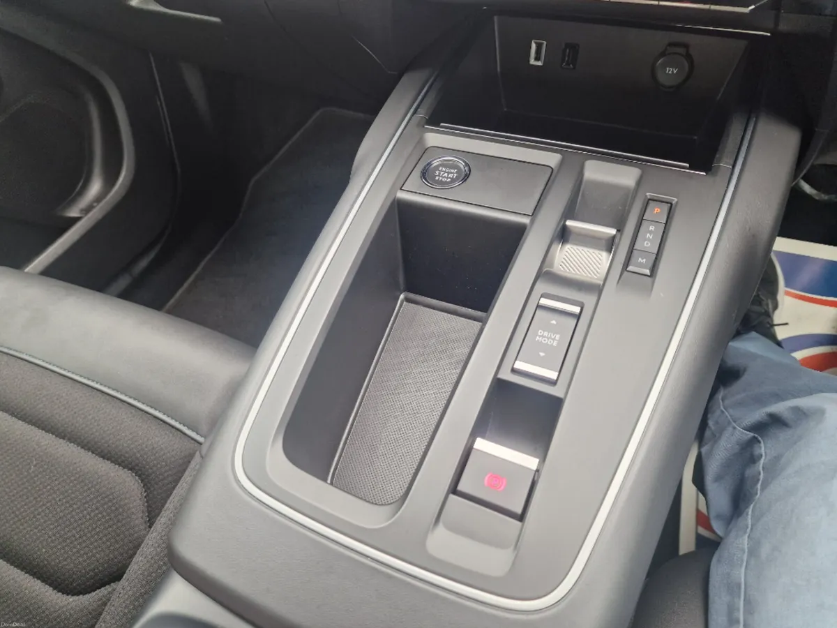 Citroen C5 Aircross Feel Pack Bluehdi 130 EAT8 MY5 - Image 5