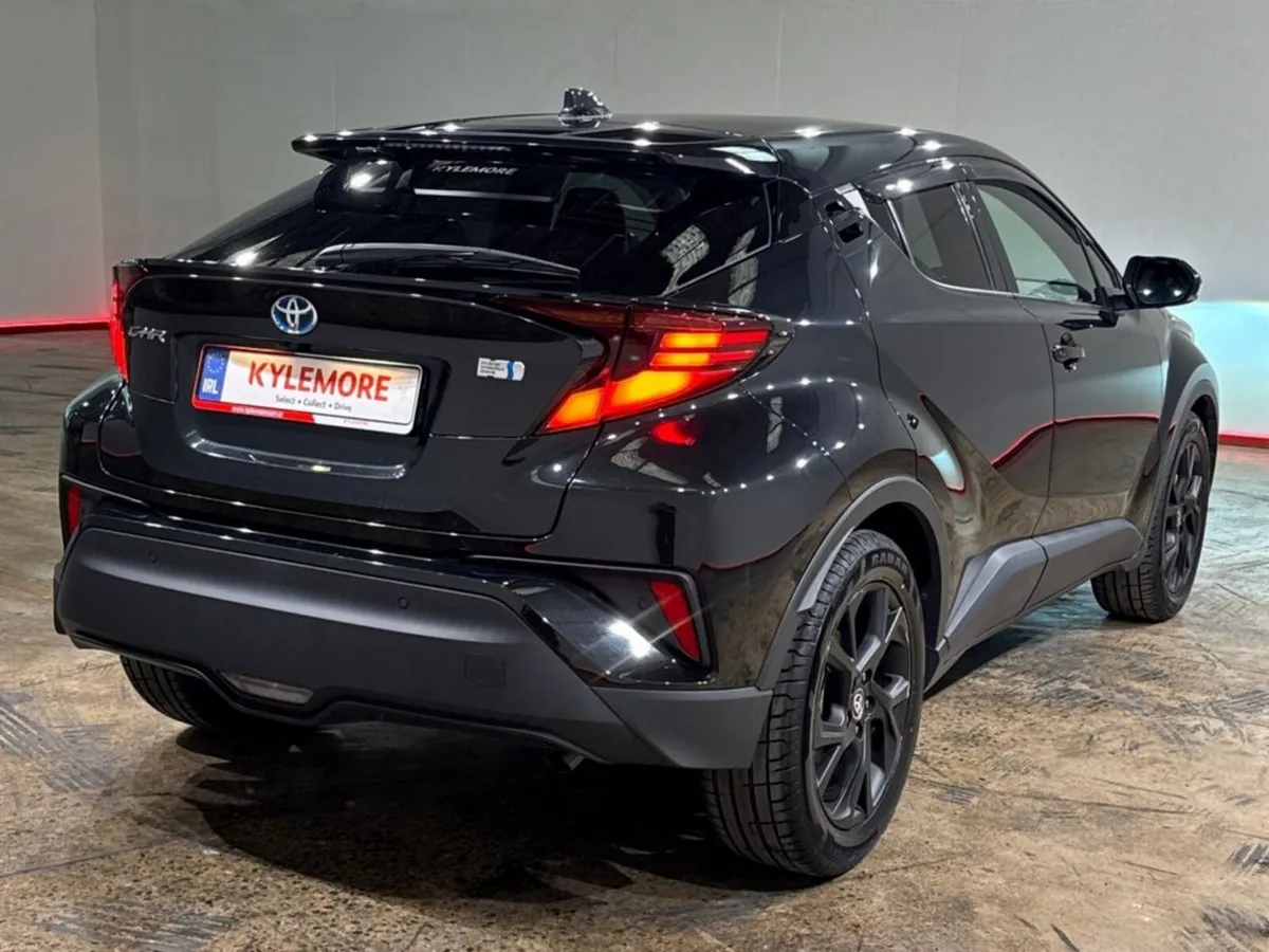 Toyota C-HR 1.8 AUTOMATIC HYBRID SUV - G MODE NERO - Image 3