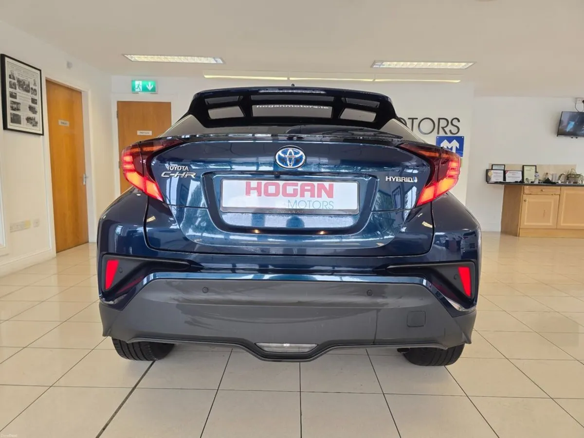 Toyota C-HR Hybrid SOL Automatic * BEST SPEC * - Image 5