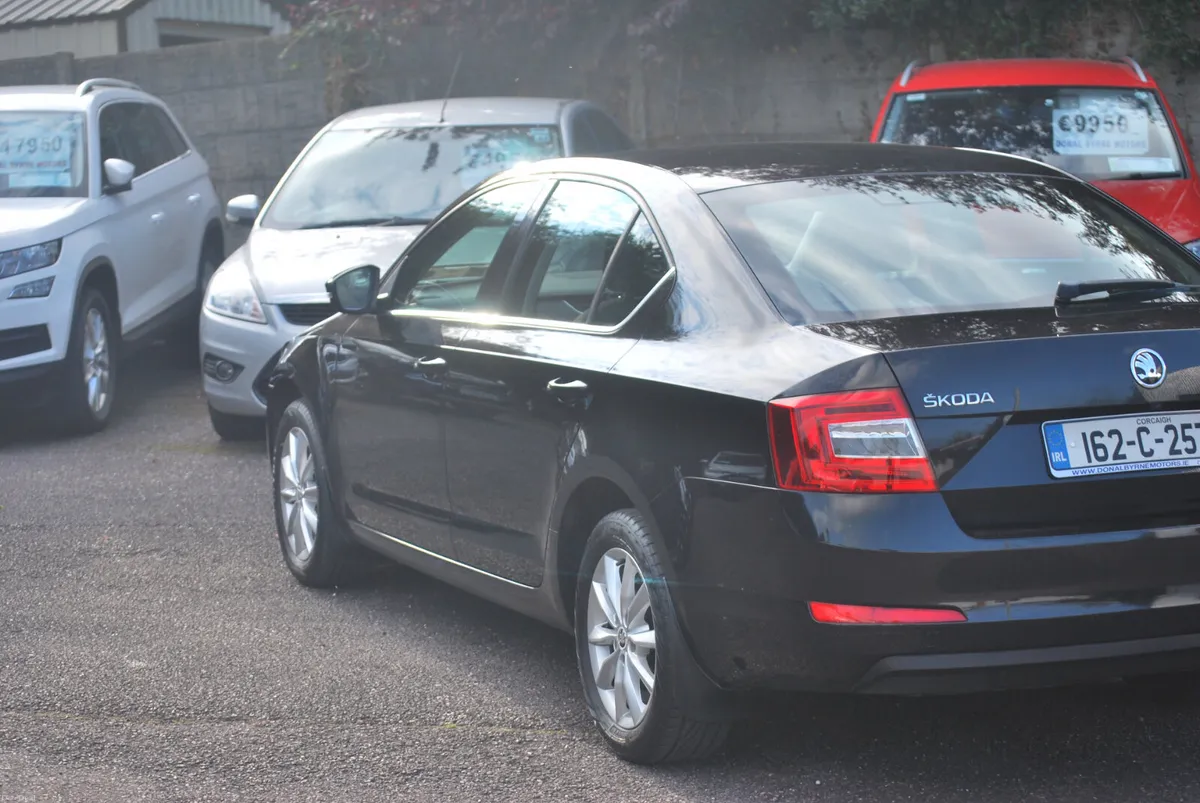 Skoda Octavia 2016 Style 1.6 TDI - Image 2